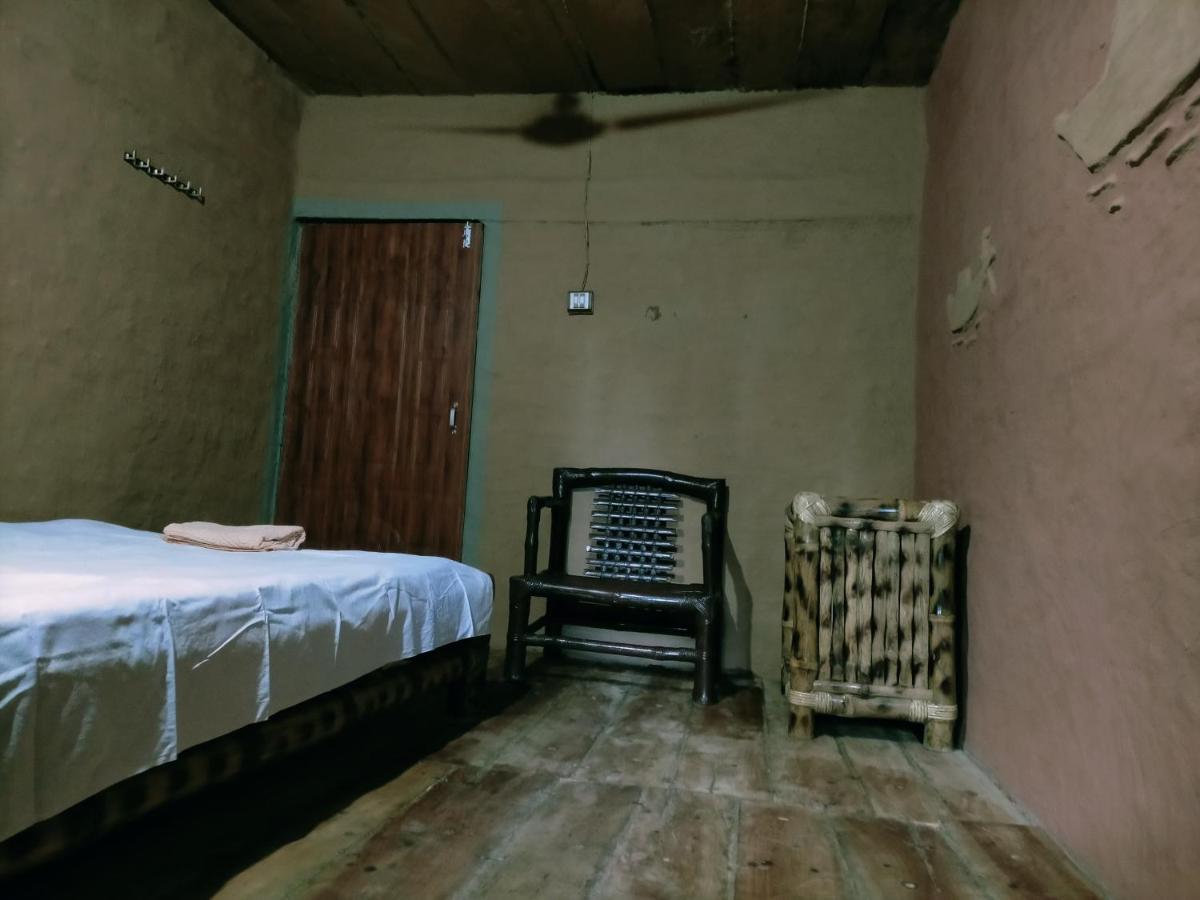 Risong Family Guest House Majuli ภายนอก รูปภาพ